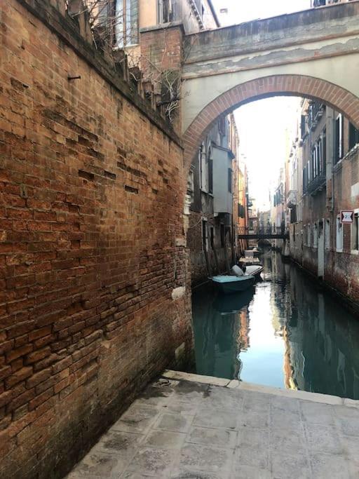Appartement Walk On The Water ✧ 5 Minutes To Rialto Bridge à Venise Extérieur photo