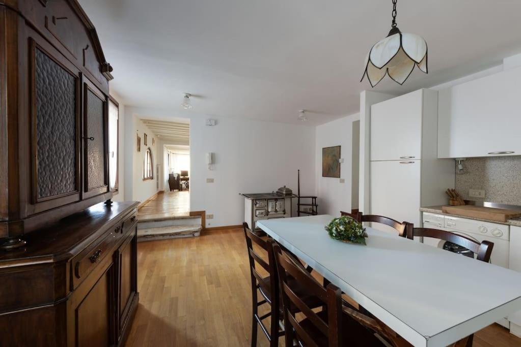 Appartement Walk On The Water ✧ 5 Minutes To Rialto Bridge à Venise Extérieur photo